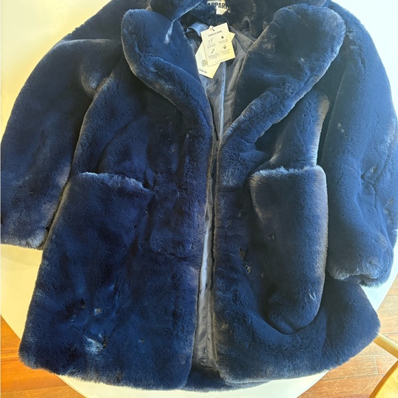 Apparis Navy Faux Fur Eloise Teddy Jacket  NWT - as featured in Us Weekly - Picture 4 of 4